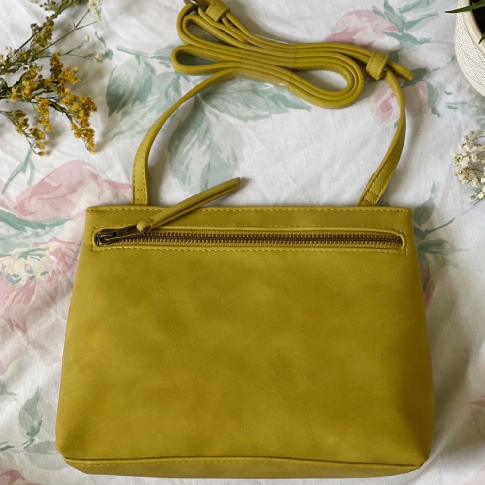 NWT Universal Threads Purse